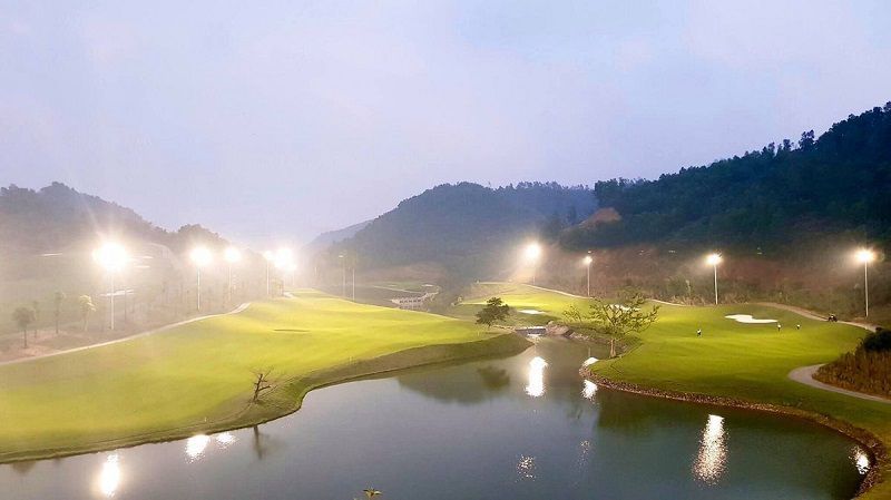 hinh anh thiet ke chieu sang san golf 3